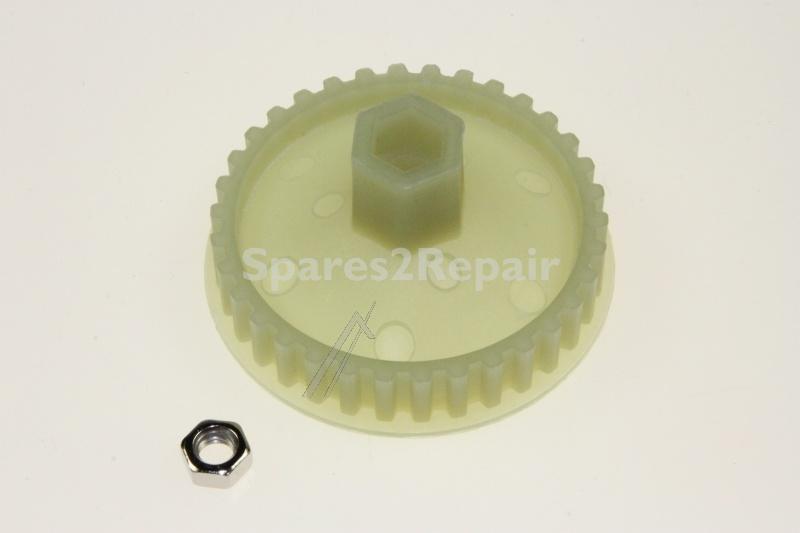 Gear - Kw696586 Large Pull M6 Nut Kmc500-550 Kmm700-750 [Delonghi]
